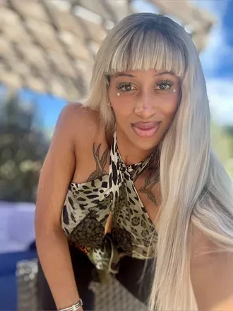 @crissydollhouse