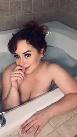 @red_adventuress