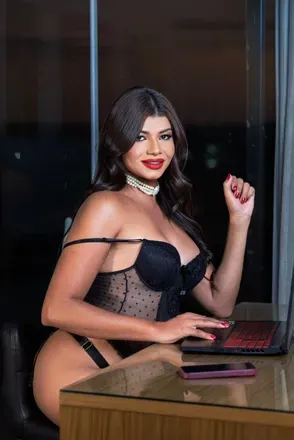 @delicinhahd