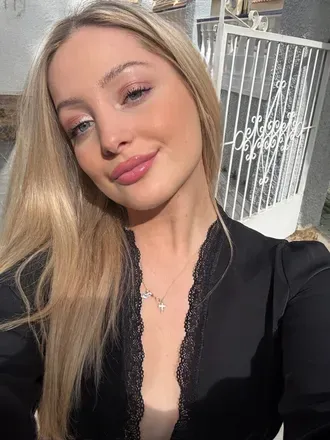 @bethystory