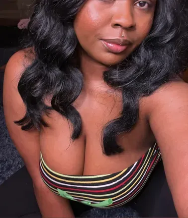 @cococakesxo