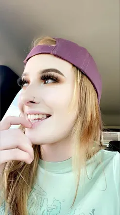 @velvetsin