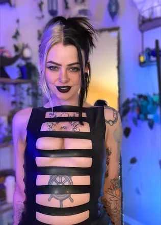 @waifu.nextdoor