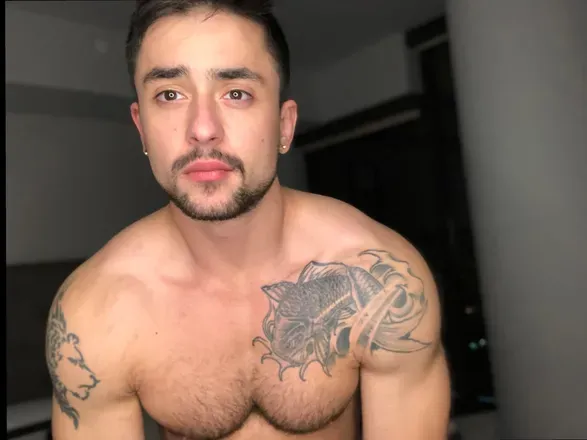 @officialleox