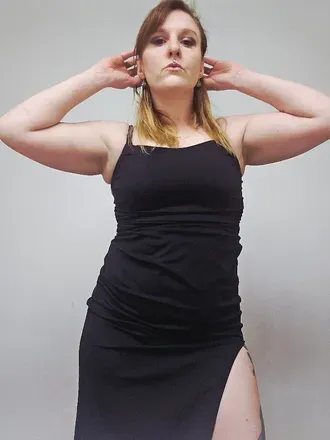 @peachyqueefyqueen