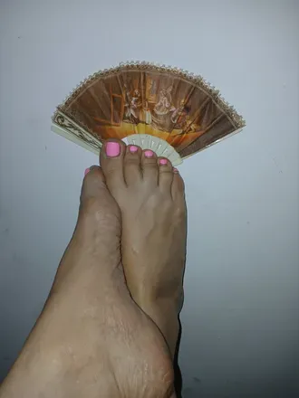 @adrianazambranoh