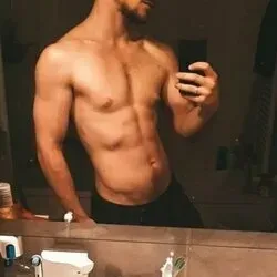 @maxbutt8