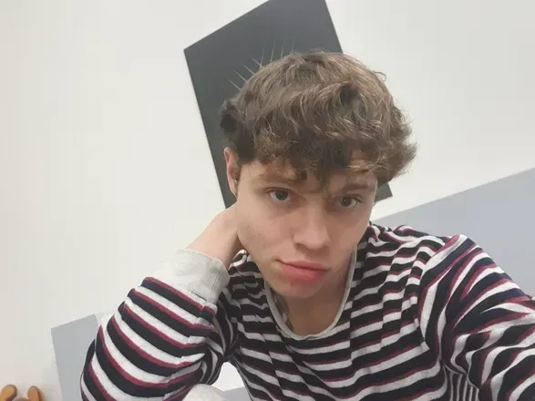 @hunteraywood