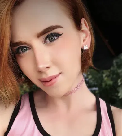 @shiriallwood
