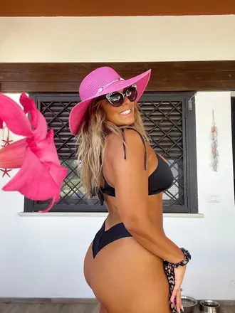 @superchicca27