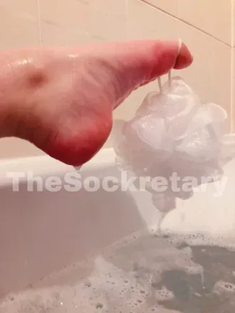 @thesockretary