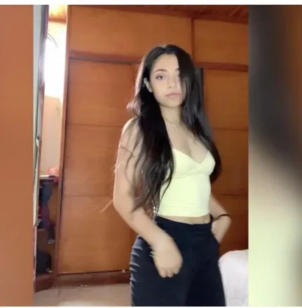 @karlaaura12
