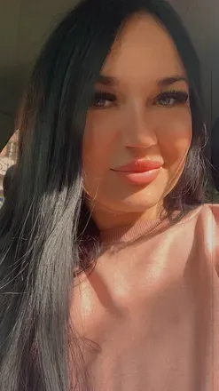 @brunettehott
