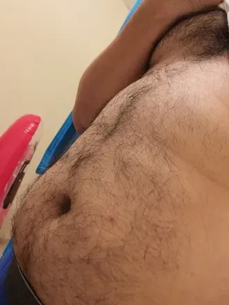 @hairy_bellies