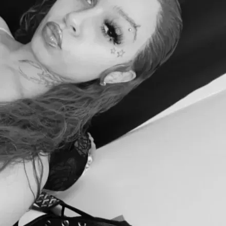 @sutadastarr