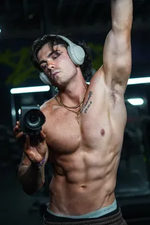 @thatfitdude1