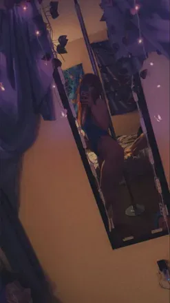 @red.head.riot