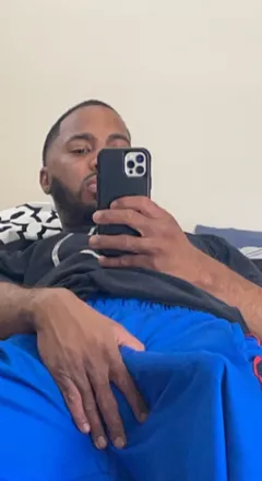 @vonyounasty
