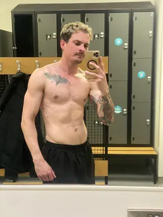 @notanothergayof