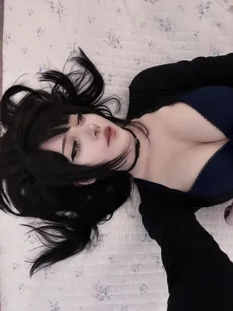 @elliechii
