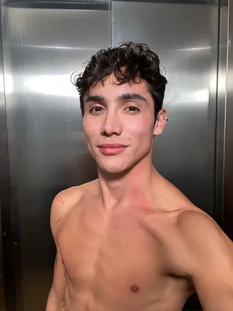 @alex_gallegox