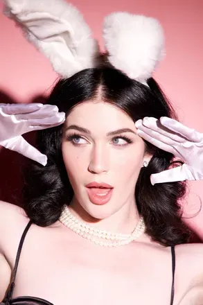 @luvevelynclaire