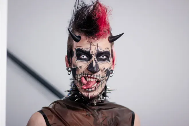 @therubberdemon
