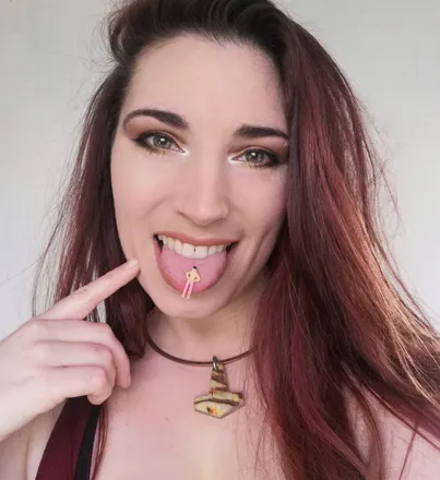 @thegiantred