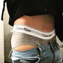@studentrugbypants
