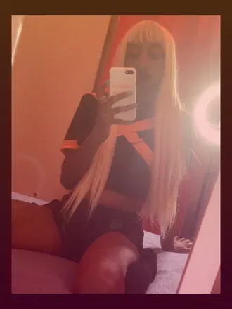 @naughtyblueflamedbirdie