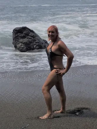 @corsetbrat