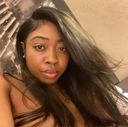 @dominiquediaz