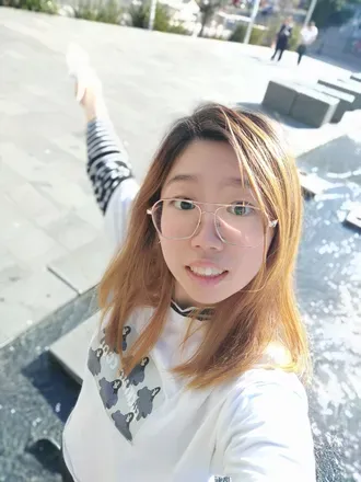 @u225316923