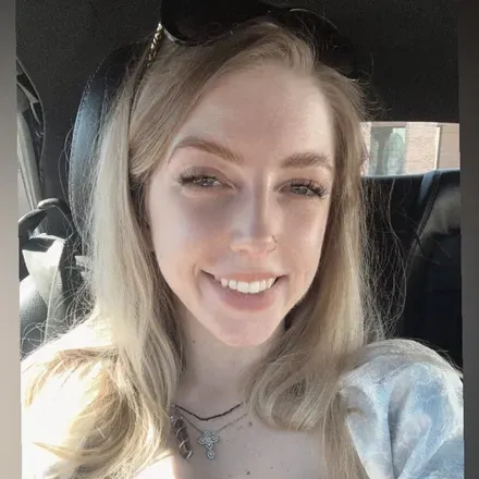 @urfavgirlnextdoor