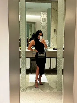 @scientist_girl