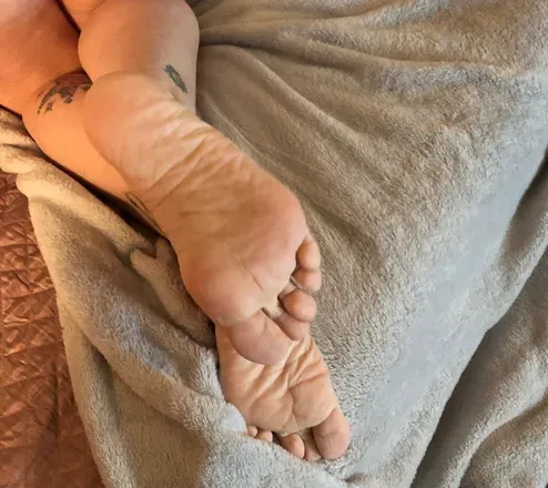 @ajonesfeet