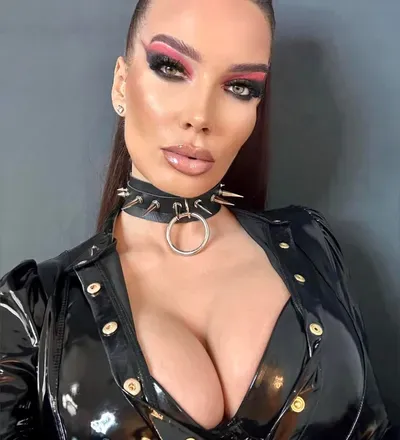 @goddess_kara