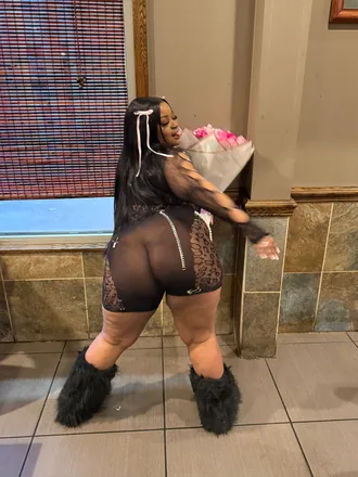 @taytay56