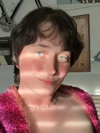 @honeybekind