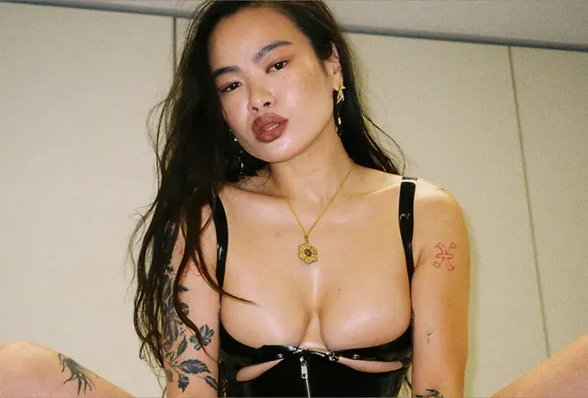 @thealogy