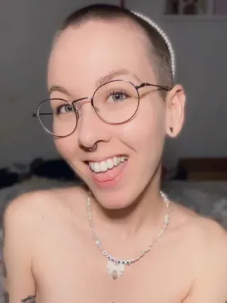 @lilikiss