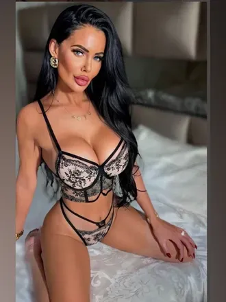 @onlyheni