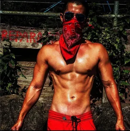 @doctorhandstand