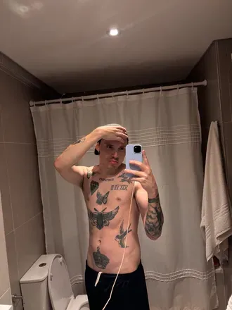 @winstonandradess