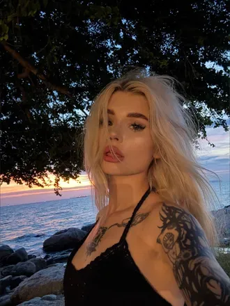 @sofaaaaaaaa