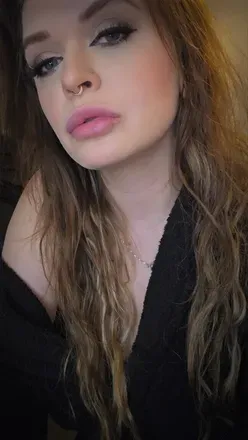 @molliexoxoxo