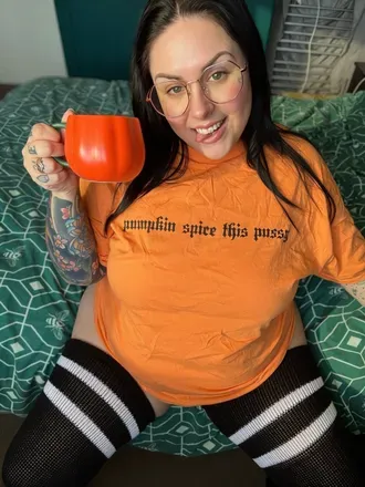 @freebigbuttblair