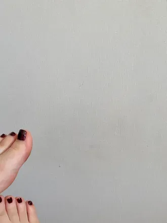 @prettyfeet345