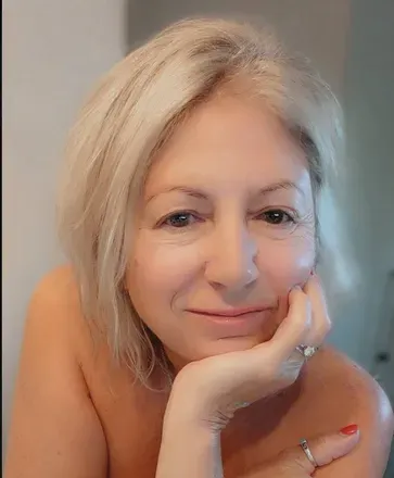 @naturistpoppy