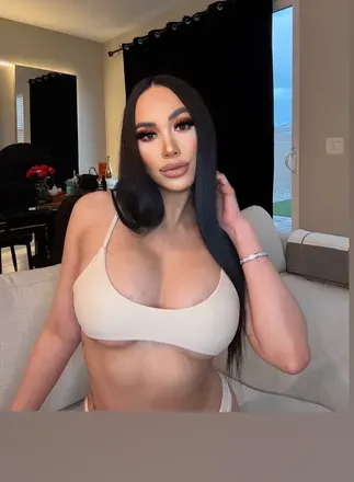 @yuniikaye